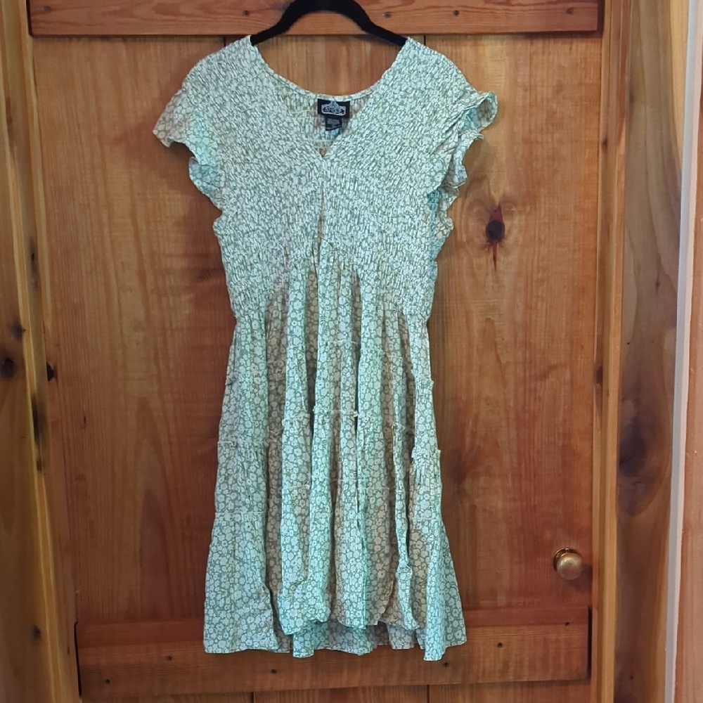 Green Flutter Sleeve V-Neck Sundress